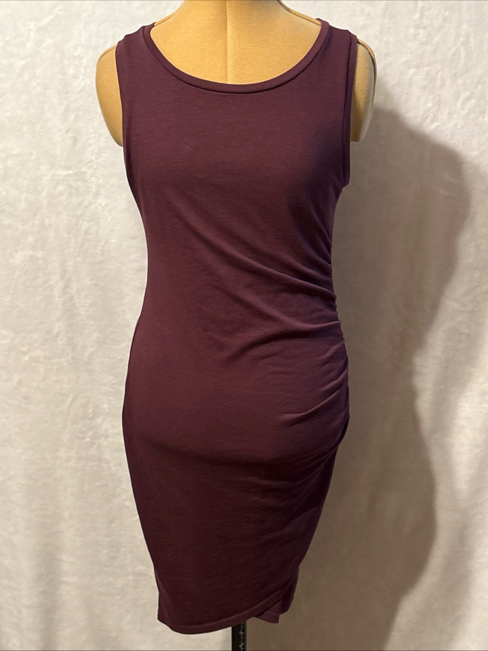 Leith Sleeveless Midi Bodycon Dress - Deep Plum